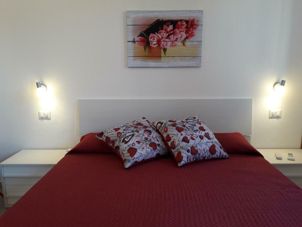 Affittacamere B&B Il Fiore Посада Экстерьер фото